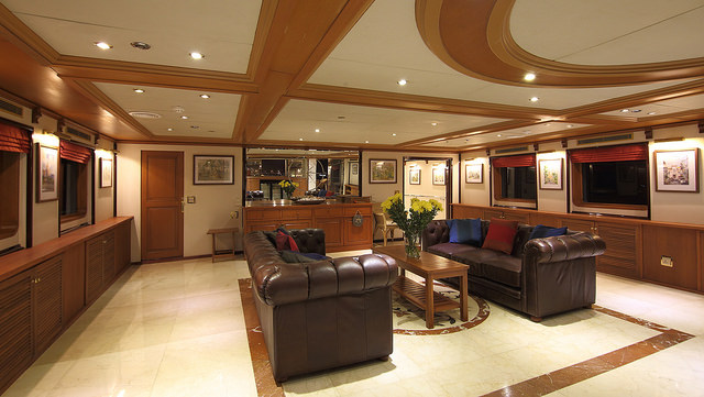 Pandaw MY Andaman Explorer Interior 4.jpg